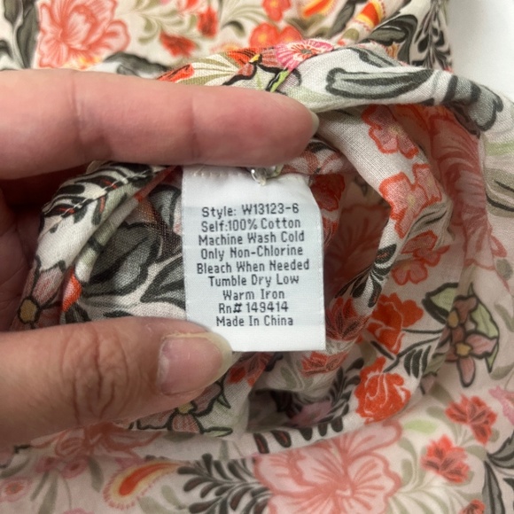 Johnny Was Valencia Circle Yoke Blouse Top Sz Large Floral Cuff Multicolor - Picture 6 of 14